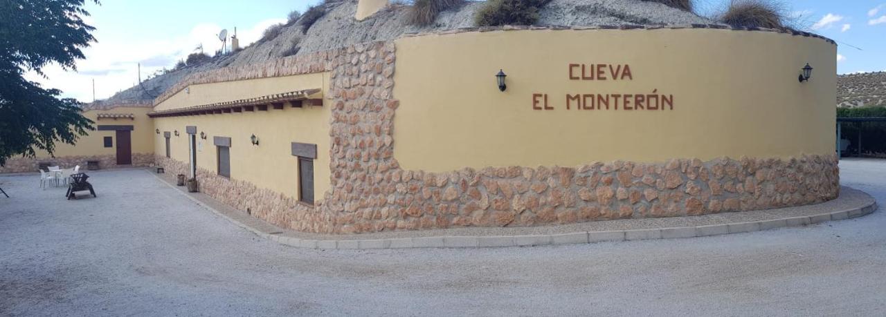 Cueva El Monteron Villa Cullar de Baza Exterior photo